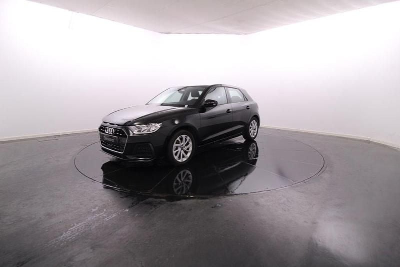 Preto Usado 2024 Audi A1 Sportback Advanced Citadino | € 24.950 (Preço justo) - Imagem 1/4