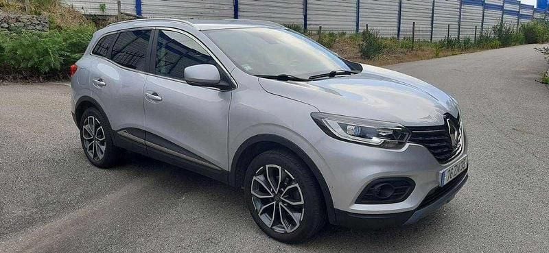 Usado Renault Kadjar Intens 115 HP (84 kW) 2019 Prateado SUV