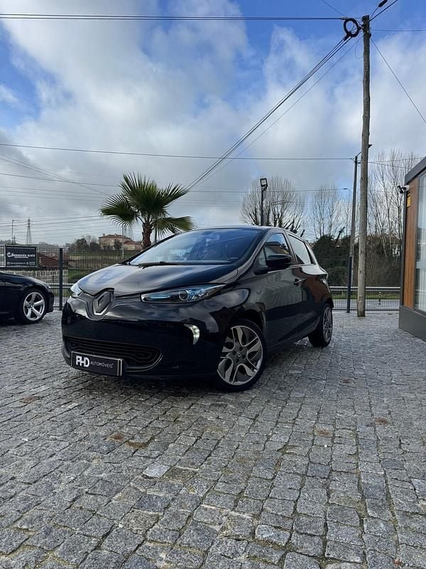 Usado Renault Zoe Intens 64 kW (88 HP) 2014 Preto Citadino