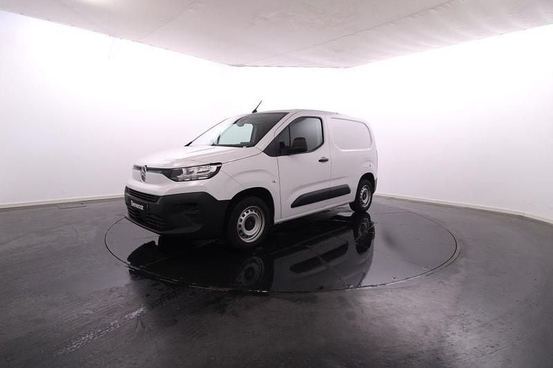 Branco Usado 2025 Citroën Berlingo Monovolume | € 22.950 (Caro) - Imagem 1/4