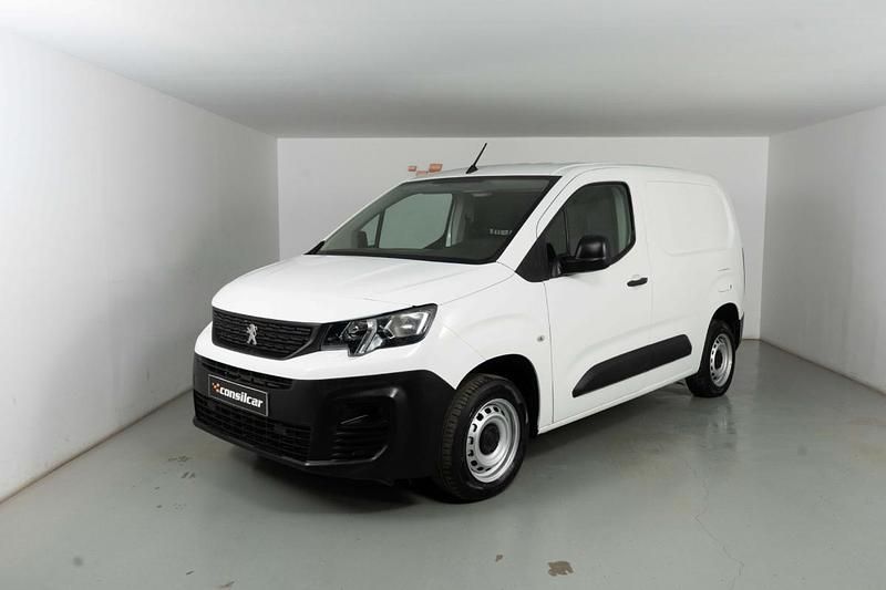 Branco Usado 2021 Peugeot Partner Van | € 12.480 (Bom preço) - Imagem 1/4