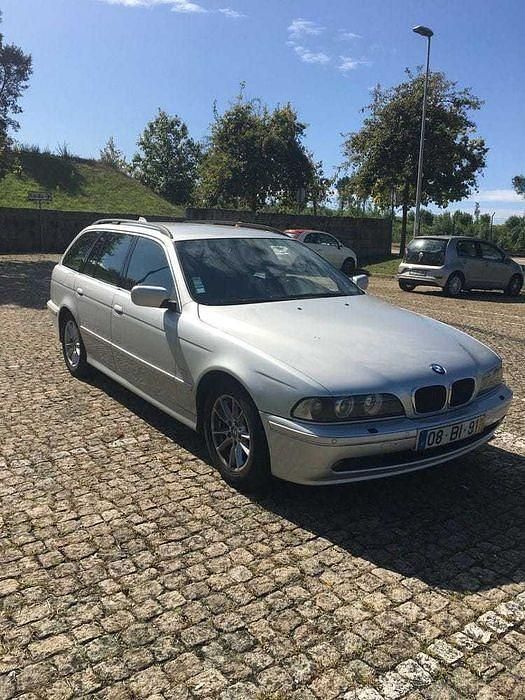 Usado 2002 BMW 525 Sedan | € 3.300 - Imagem 1/4