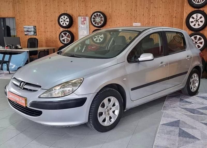 Usado Peugeot 307 69 HP (50 kW) 2003 Cinza Citadino