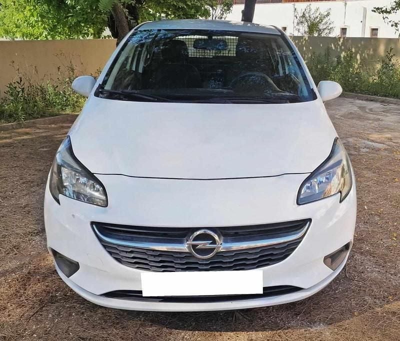Usado Opel Corsa 75 HP (55 kW) 2016 Branco Van