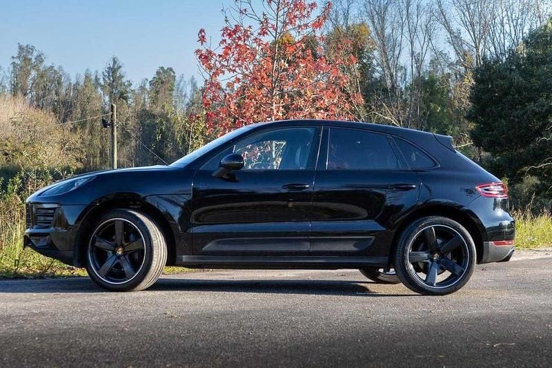 Usado Porsche Macan 252 HP (185 kW) 2017 Preto SUV