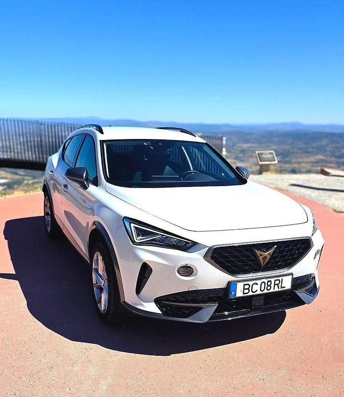 Branco Usado 2024 Cupra Formentor SUV | € 29.800 (Preço justo) - Imagem 1/4