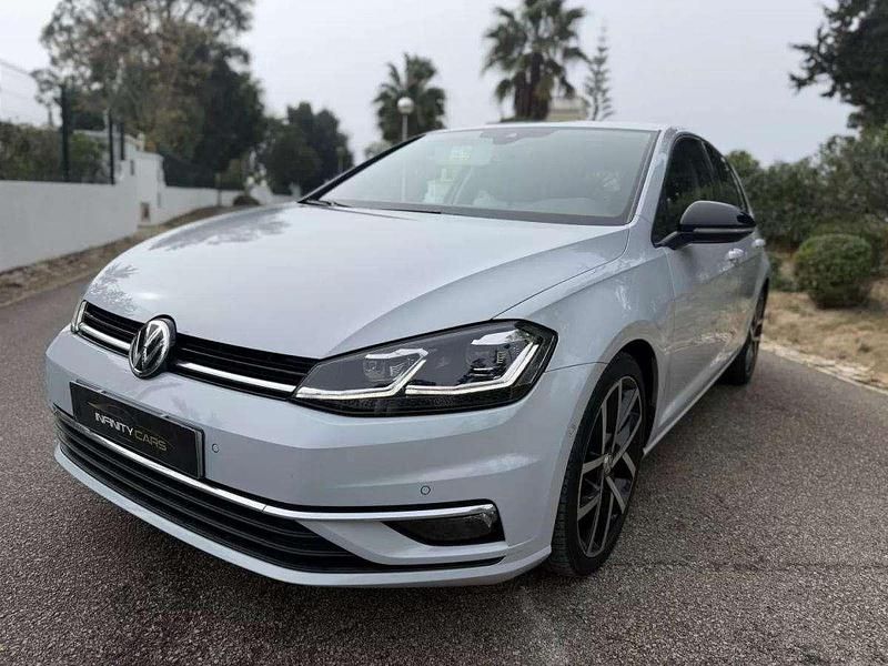 Usado VW Golf VII R-line 150 HP (110 kW) 2018 Cinza Citadino