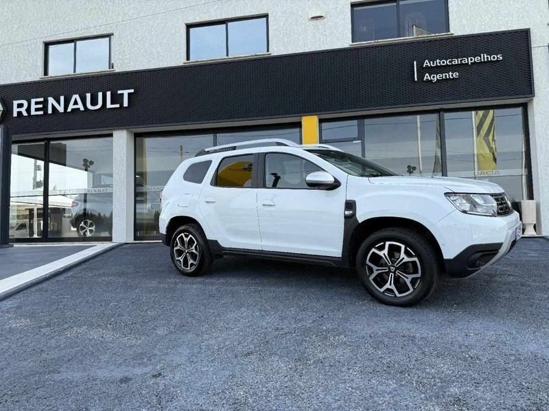 Branco Usado 2019 Dacia Duster SUV | € 17.350 (Preço justo) - Imagem 1/4