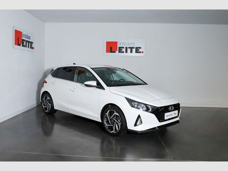 Polar white (sólida) Usado 2023 Hyundai i20 Style | € 19.750 (Preço justo) - Imagem 1/4