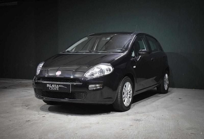 Preto Usado 2016 Fiat Punto S Citadino | € 8.950 (Preço elevado) - Imagem 1/4