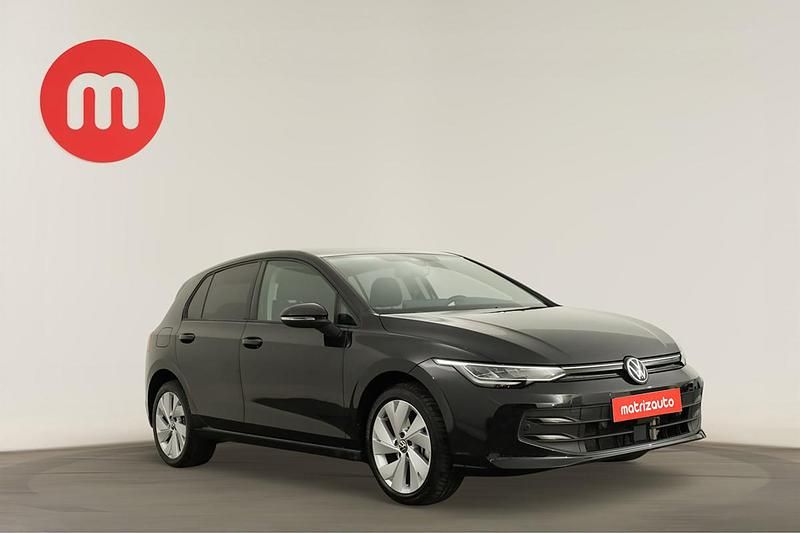 Preto Usado 2025 VW Golf VIII Life | € 33.499 - Imagem 1/4