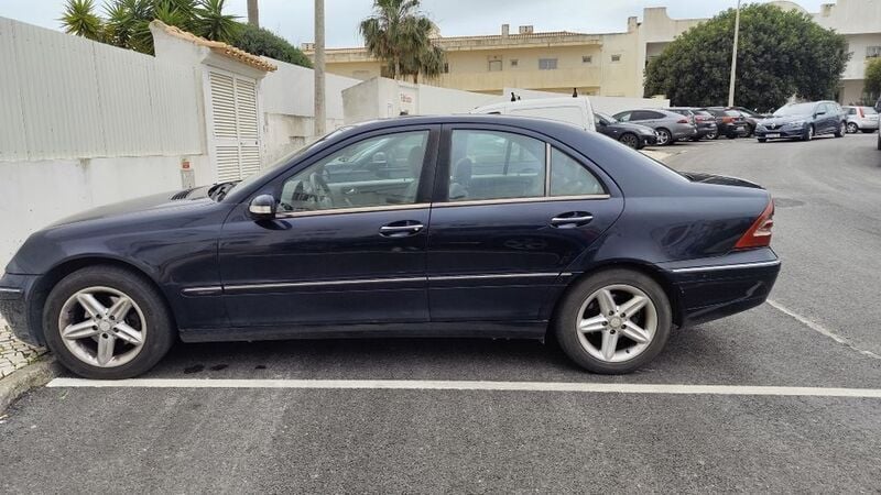 Usado 2000 Mercedes C220 Elegance Sedan | € 4.900 (Preço justo) - Imagem 1/4