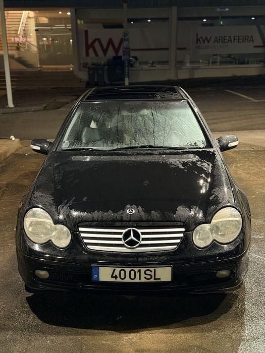 Usado 2001 Mercedes C220 Coupé | € 4.250 (Super Preço) - Imagem 1/4