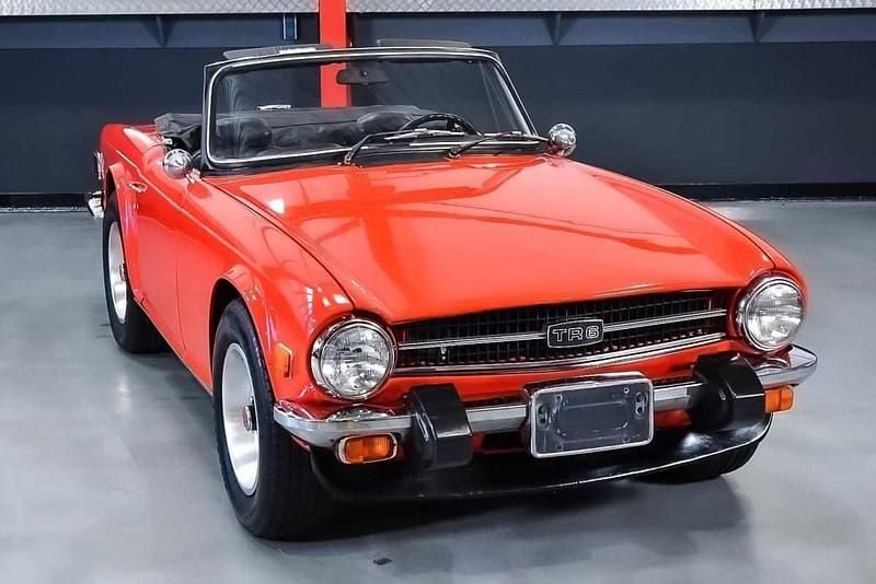 Vermelho Usado 1972 Triumph TR6 Cabrios | € 29.950 - Imagem 1/4