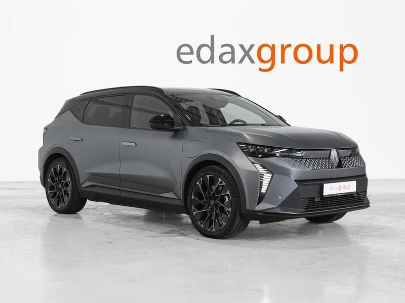 Cinzento Usado 2024 Renault Mégane | € 42.490 - Imagem 1/4