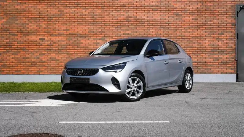 Cinza prata Usado 2022 Opel Corsa Business Edition Citadino | € 15.000 (Preço justo) - Imagem 1/4