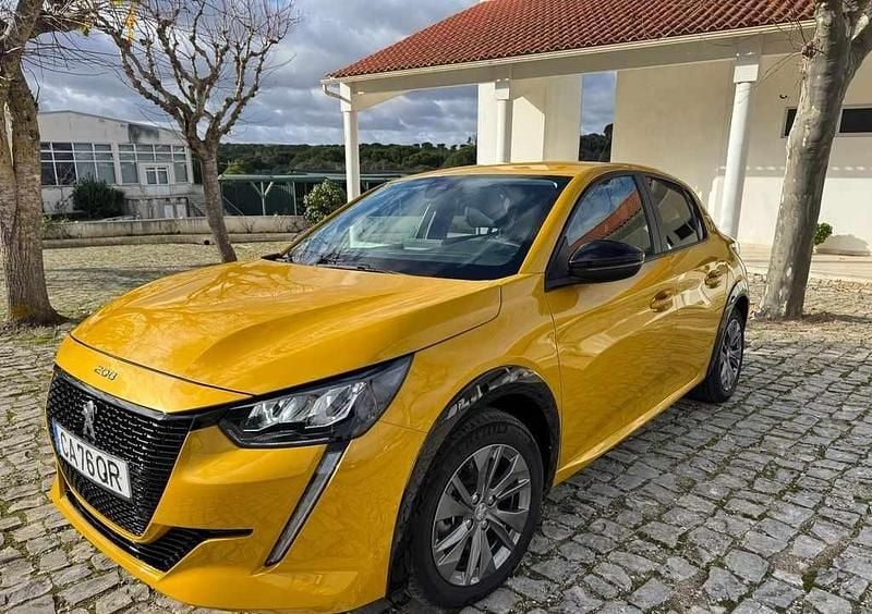 Outra Usado 2023 Peugeot e-208 Citadino | € 20.000 (Preço justo) - Imagem 1/4