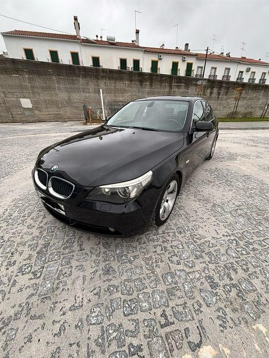 Usado 2004 BMW 525 Sedan | € 9.150 (Preço justo) - Imagem 1/4