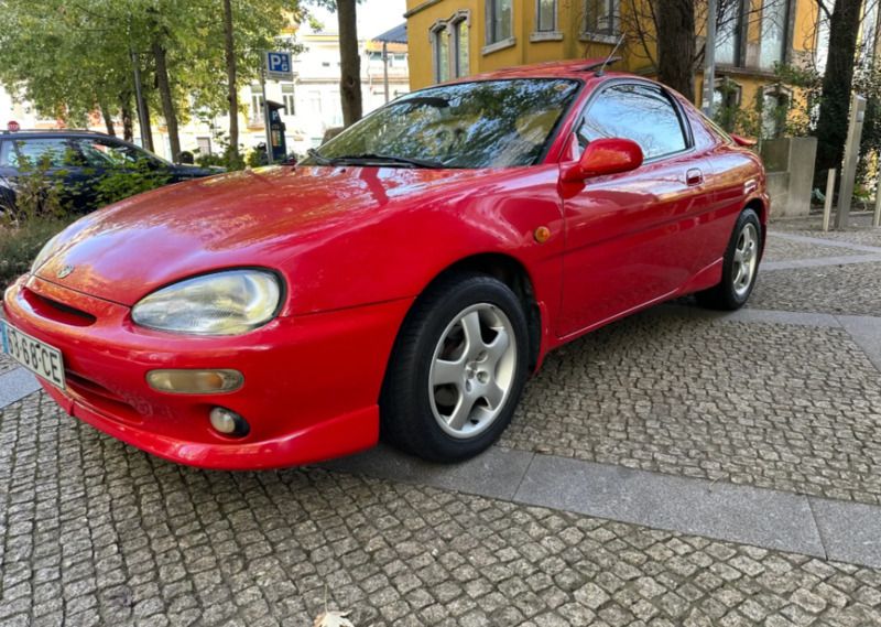 Vermelho Usado 1993 Mazda MX3 Citadino | € 9.990 - Imagem 1/4