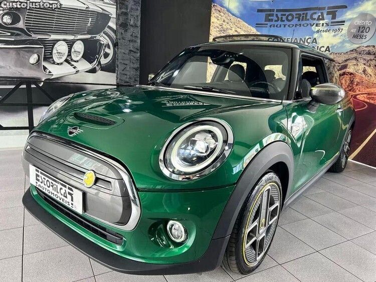 Verde Usado 2021 Mini Cooper SE Classic Citadino | € 20.800 (Preço justo) - Imagem 1/1