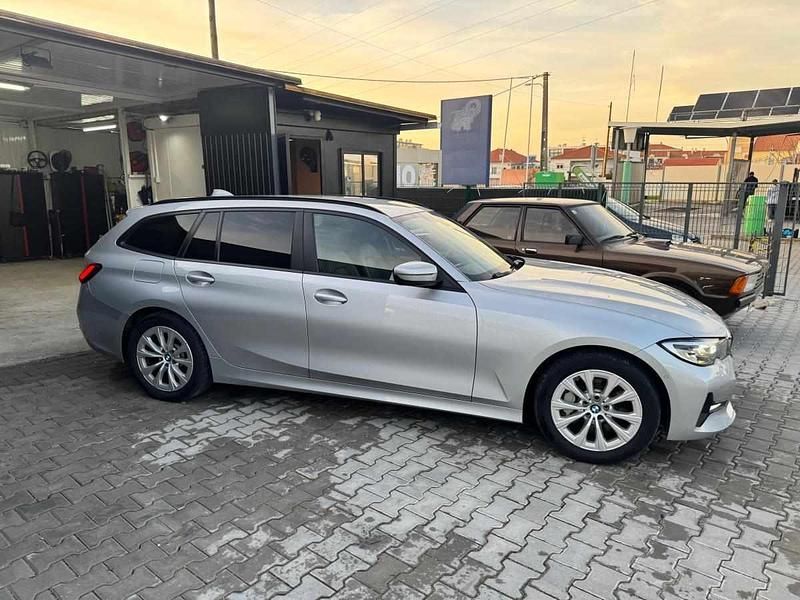 Usado BMW 330 292 HP (214 kW) 2020 Cinzento