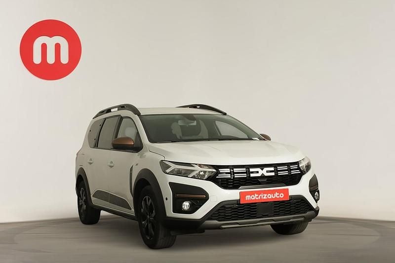 Branco Usado 2024 Dacia Jogger Extreme Monovolume | € 21.499 (Preço justo) - Imagem 1/4