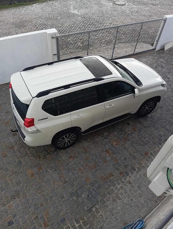 Usado Toyota Land Cruiser 205 HP (150 kW) 2013 Branco