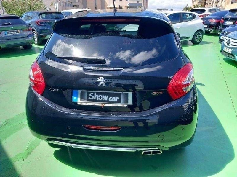 Usado Peugeot 208 GTi 200 HP (147 kW) 2013 Preto Citadino