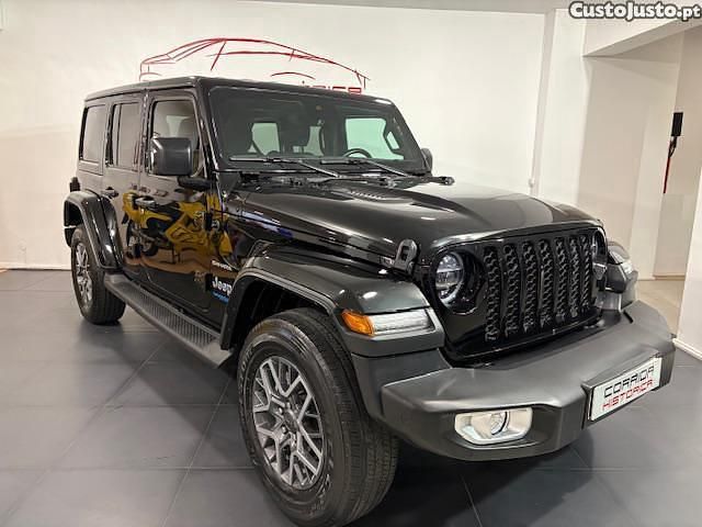 Preto Usado 2022 Jeep Wrangler Unlimited Sahara SUV | € 63.500 (Preço justo) - Imagem 1/1