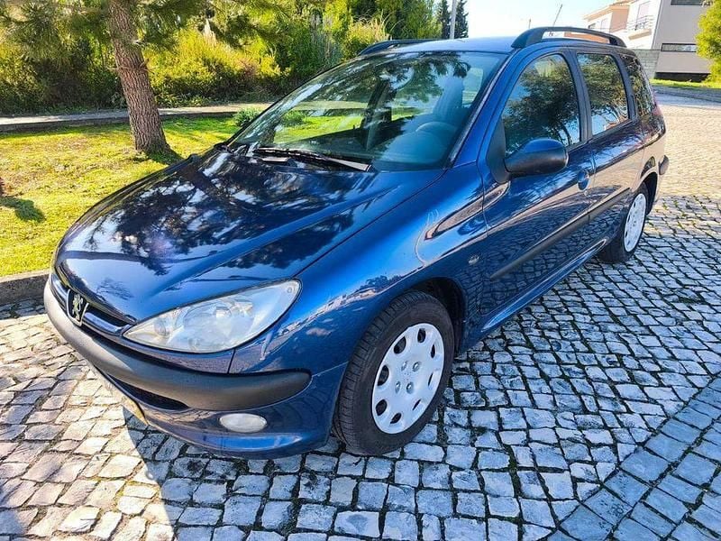 Usado 2006 Peugeot 206 Carrinha | € 2.600 (Preço justo) - Imagem 1/4