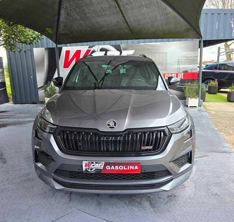 Usado Skoda Kodiaq 245 HP (180 kW) 2022 Cinzento SUV