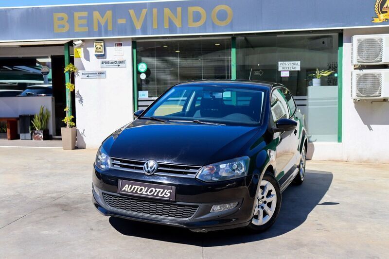 Preto Usado 2011 VW Polo Trendline Citadino | € 9.970 (Caro) - Imagem 1/4
