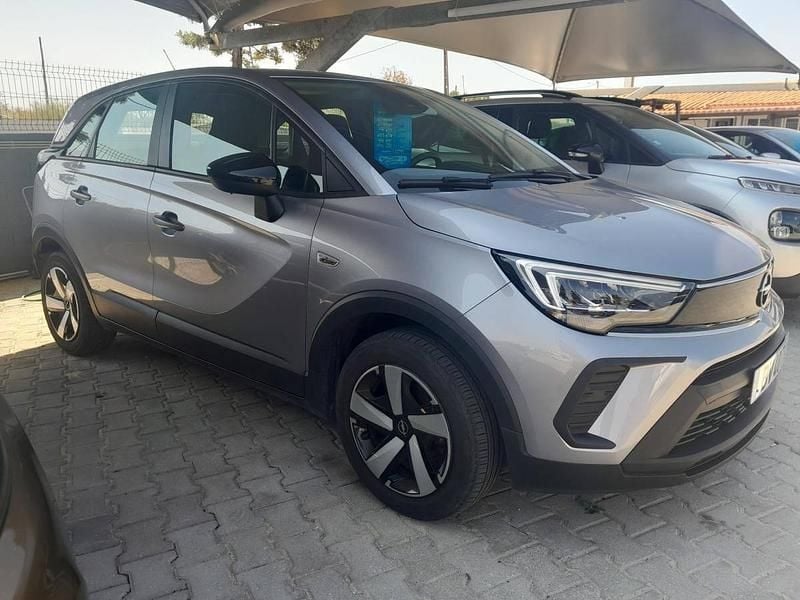 Cinzento Usado 2022 Opel Crossland SUV | € 14.900 (Super Preço) - Imagem 1/4