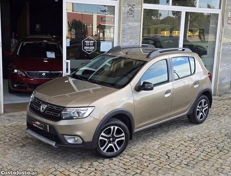 Outra Usado 2018 Dacia Sandero Ambiance Citadino | € 10.450 (Preço justo) - Imagem 1/1