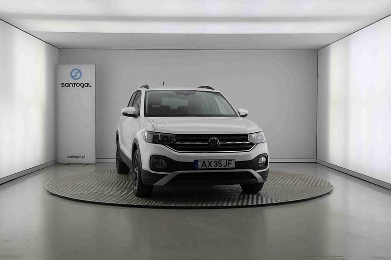 Branco Usado 2023 VW T-Cross Freestyle SUV | € 22.490 (Preço justo) - Imagem 1/4