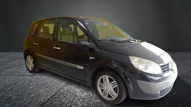 Preto Usado 2005 Renault Scénic II Monovolume | € 3.200 (Preço justo) - Imagem 1/4