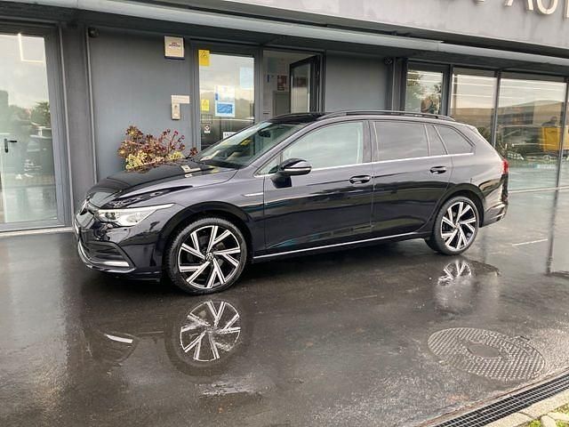 Usado VW Golf VII 150 HP (110 kW) 2020 Preto Carrinha