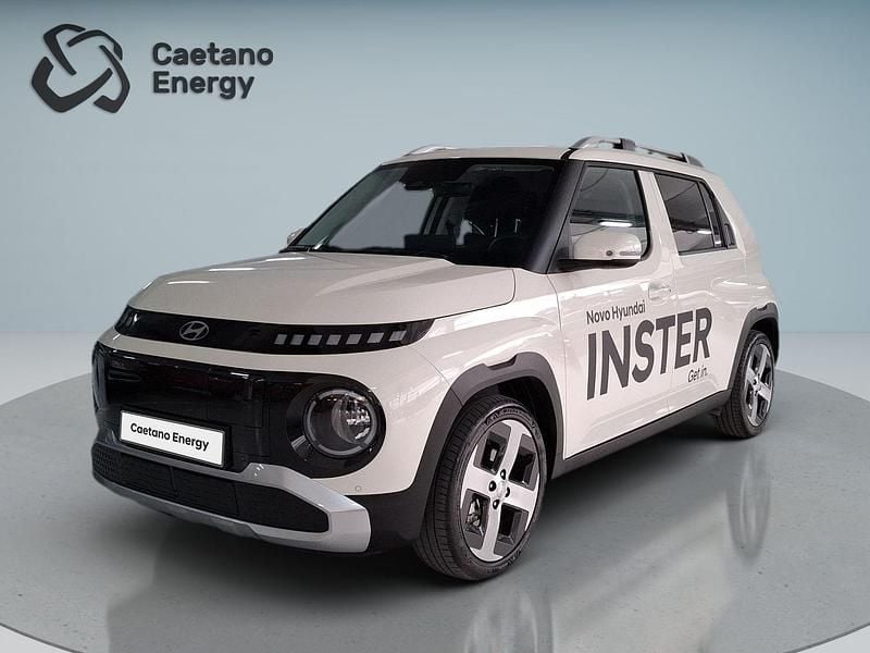 Unbleached ivory (sólida) Usado 2025 Hyundai Inster Style Citadino | € 28.500 - Imagem 1/4