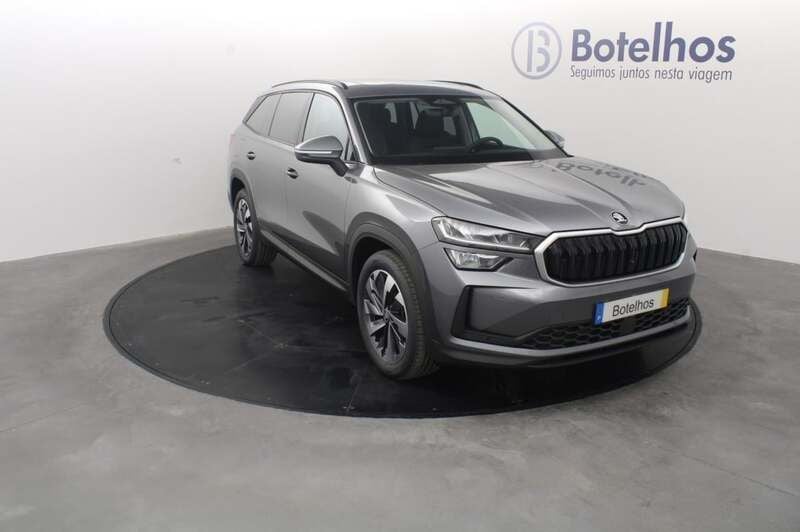 Cinzento Usado 2025 Skoda Kodiaq SUV | € 44.900 (Preço elevado) - Imagem 1/4