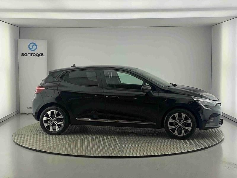 Preto Usado 2023 Renault Clio V Evolution Citadino | € 16.990 (Preço justo) - Imagem 1/4