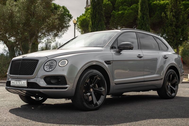 Cinzento Usado 2019 Bentley Bentayga SUV | € 159.950 - Imagem 1/4