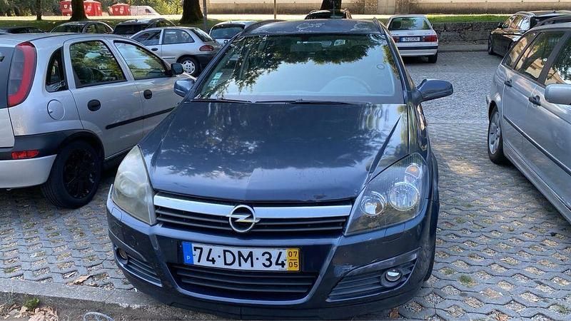 Usado 2007 Opel Astra Sedan | € 2.300 (Bom preço) - Imagem 1/4