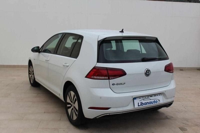 Usado VW e-Golf 100 kW (136 HP) 2019 Branco Citadino