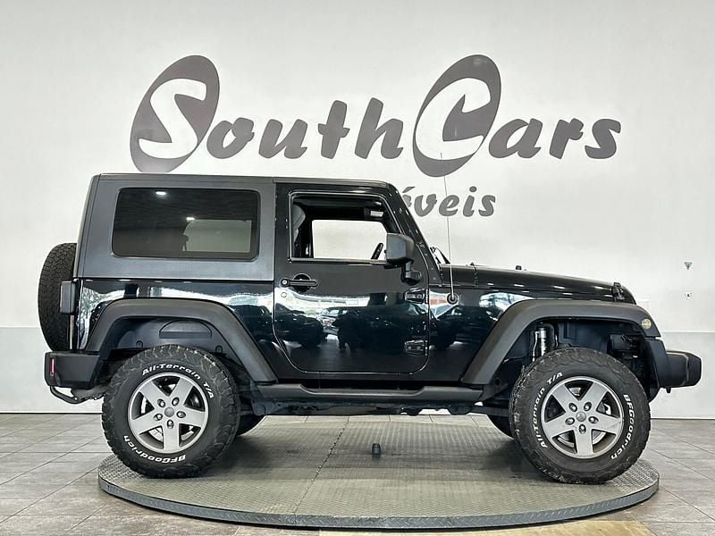 Usado Jeep Wrangler Sport 177 HP (130 kW) 2010 Preto SUV