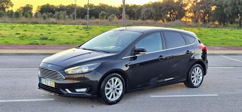 Usado 2016 Ford Focus Titanium Sedan | € 5.999 (Super Preço) - Imagem 1/4