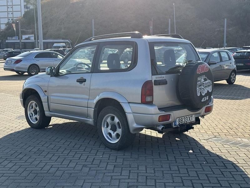 Usado Suzuki Grand Vitara 109 HP (80 kW) 2004 Cinza SUV