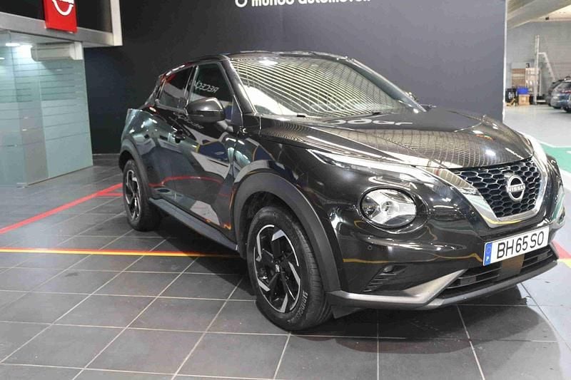 Preto Usado 2024 Nissan Juke N-Connecta SUV | € 22.990 (Caro) - Imagem 1/4