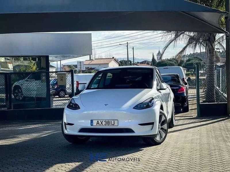 Usado Tesla Model Y 258 kW (351 HP) 2023 Branco SUV