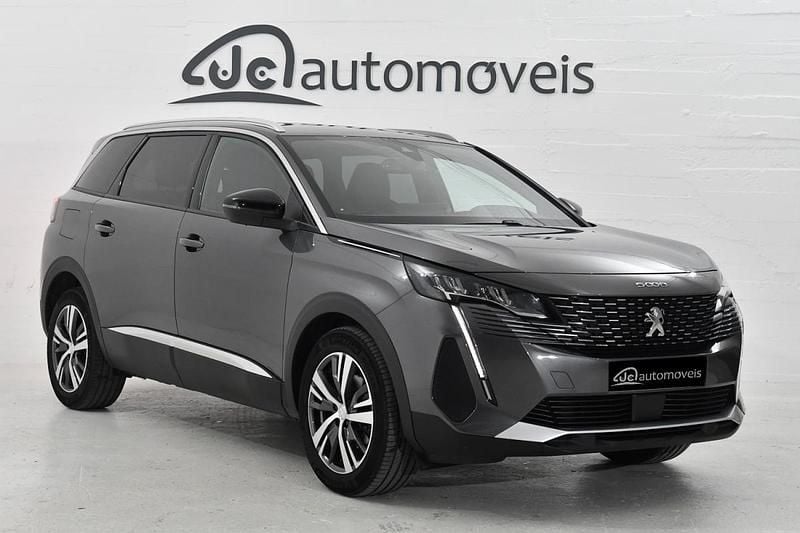 Cinza Usado 2024 Peugeot 5008 Allure Monovolume | € 32.900 (Preço justo) - Imagem 1/4