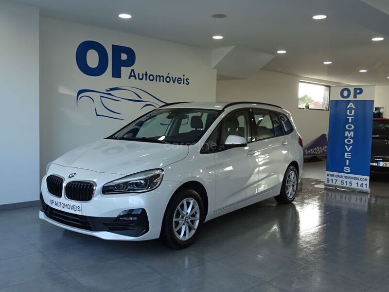 Branco Usado 2020 BMW 216 Luxury Line Monovolume | € 26.450 (Preço elevado) - Imagem 1/1